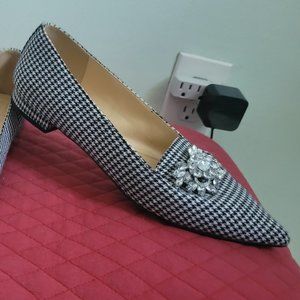 Women's shoes
